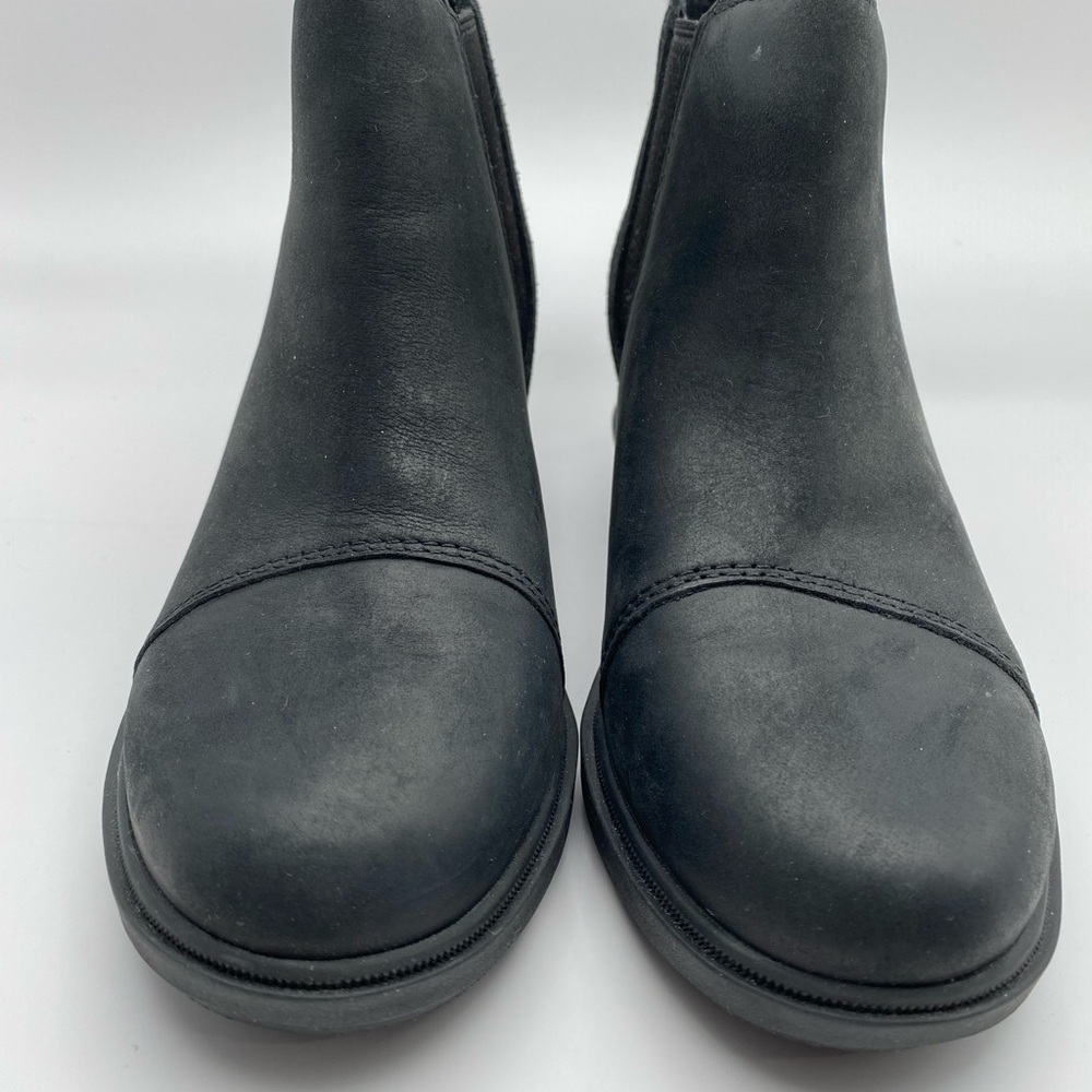 SOREL Joan of Arctic Wedge II Chelsea Boots Black Leather Size 5.5